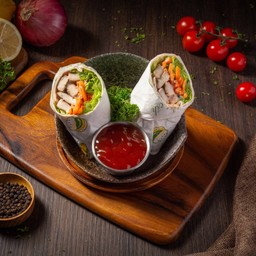 โรล อกไก่พริกไทยดำ