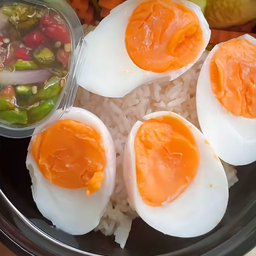 ข้าวไข่ต้มน้ำพริกน้ำปลา