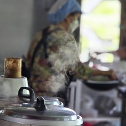 ป้าคอง ตามสั่งริมคลอง