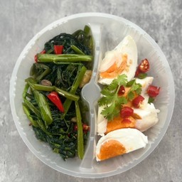 ข้าวต้มเซตสุดคุ้ม 4 + ข้าวต้ม 1 ถุง (ไม่สามารถเปลี่ยนอาหารในเซตได้)