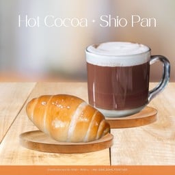 โกโก้ร้อนๆ + ชิโอะปังหอมๆ