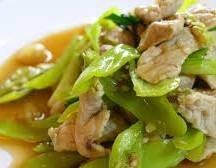 ข้าวราดผัดพริกหยวก