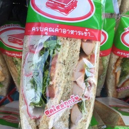 ไส้กรอกไก่+ปูอัด