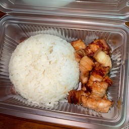 ข้าวหมูทอด