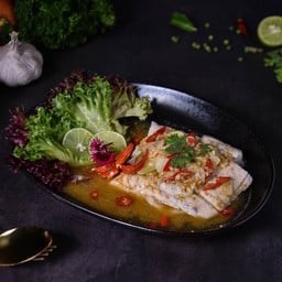 ปลากะพงนึ่งมะนาว