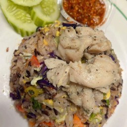 ข้าวผัดสเต็กหมู สูตรคลีน