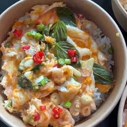 ข้าวหน้าไข่ขยี้