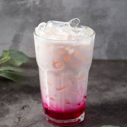 นมเย็น ชมพู/เขียว (Pink/Green Milk).