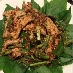 เห่าดงหมู