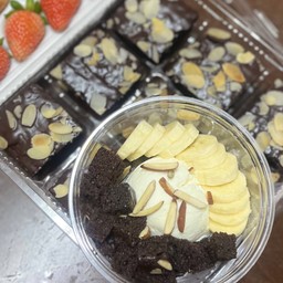 กรีกโยเกิร์ตบราวนี่กล้วยหอม