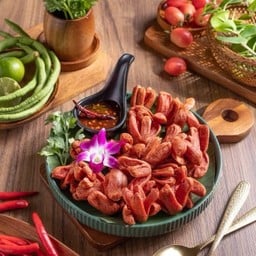 ลูกชิ้นนอนกินก็ฟินได้