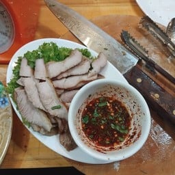 ร้านข้าวปุ้นซาวสระอู