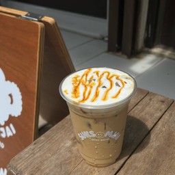 คาราเมลมัคคิอาโต้เย็น