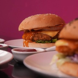 Vegetarian Laal Maas Burger