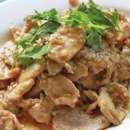 ข้าวหมูกระเทียม