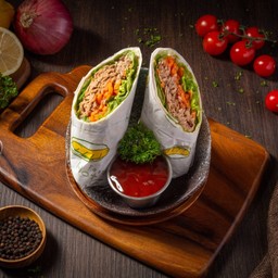 โรล ทูน่าในน้ำแร่