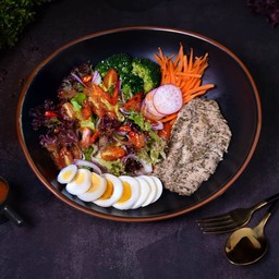 สลัดยำไทย