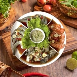 ทะเลดอง