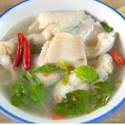 ต้มยำปลาดอลลี่