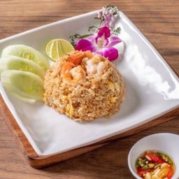 ข้าวผัดกุ้ง ( จานใหญ่ )