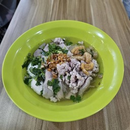 เส้นหมี่ขาว หมูน้ำใส