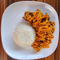 ข้าวไก่ทอดซอสชีส