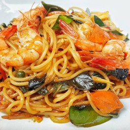 ผัดขี้เมาเมนูข้าวและเส้น