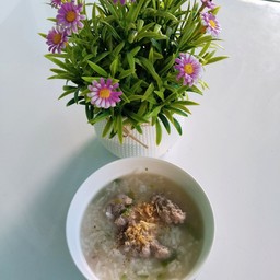 ข้าวต้มหมูสับ