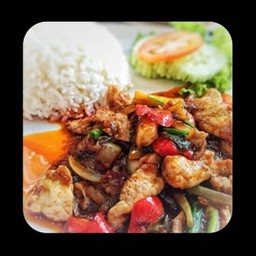 หมูผัดพริกเผาราดข้าว