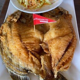 ปลากระพงทอดน้ำปลา