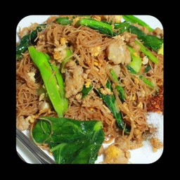 เส้นหมี่ผัดซีอ้วหมู