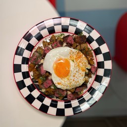 STEAK POTATO EGG