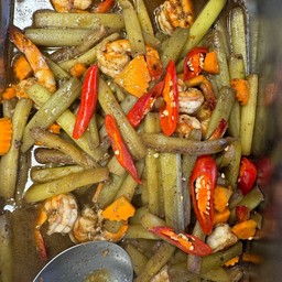 (68) สายบัวผัดกุ้ง