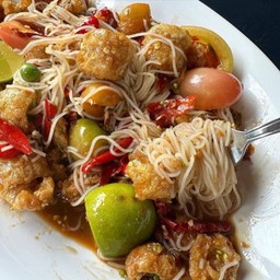 ตำขนมจีนแคบหมู