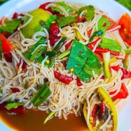 ตำขนมจีน