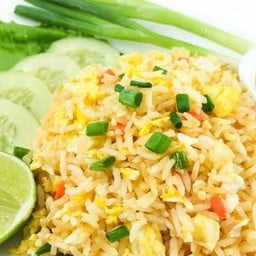 นุชต้มเลือดหมู&ข้าวกะเพรา