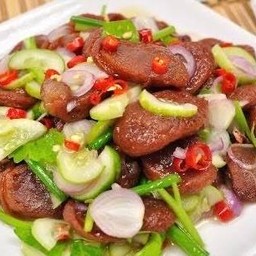 ยำกุนเชียงราดข้าว