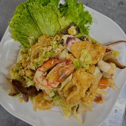 กระเพาะปลาผัดแห้ง