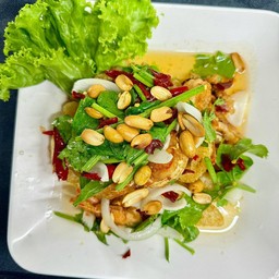 ยำสามกรอบ