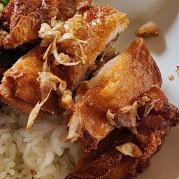 ข้าวไก่ทอดกรอบ