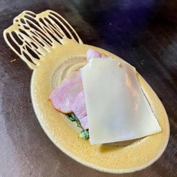 ผักโขมเบคอนชีส