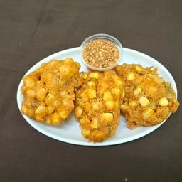 ข้าวโพดทอด 3 ชิ้น