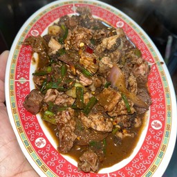 ก้อยคั่วเนื้อ