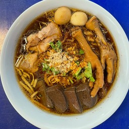 มาม่าตีนไก่ (พิเศษ)