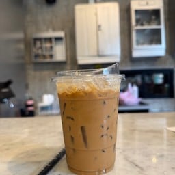 Coffee & Chill บ้านพระยาจ่าแสน