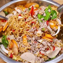 ยํามาม่าทะเล ปลาร้า