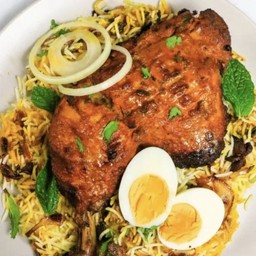 Special chicken BBQ biriyani (with egg raita)