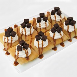 T10 โรตีทิชชู่วิปครีม+บราวนี่+คาราเมล