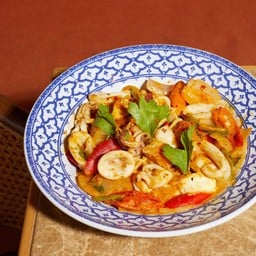 ปลาหมึกผัดไข่เค็ม