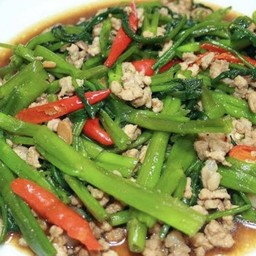 ผัดผักบุ้งหมูสับ(กับข้าว)